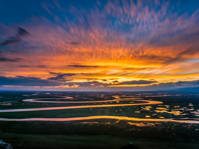 新疆攻略-第一次去新疆先玩北疆還是南疆？